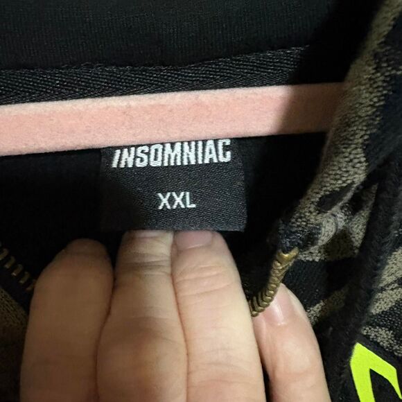 Escape Halloween Zip Up Hoodie ⛓️ Size : XXL - Picture 3 of 3